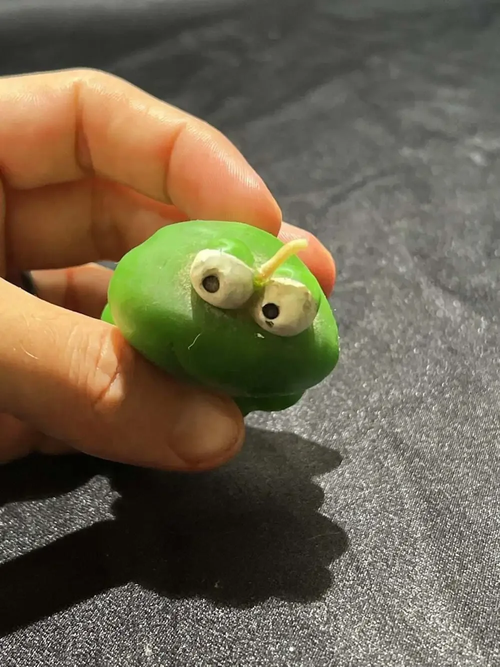 Vintage Green Frog Novelty Wax Candle